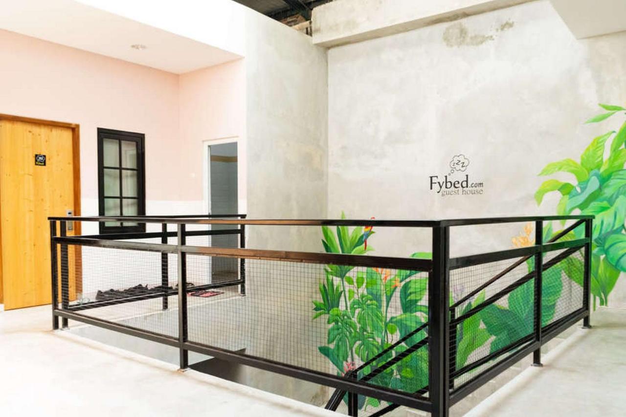 Reddoorz Near Sam Poo Kong 3 Semarang Hotel Exterior photo